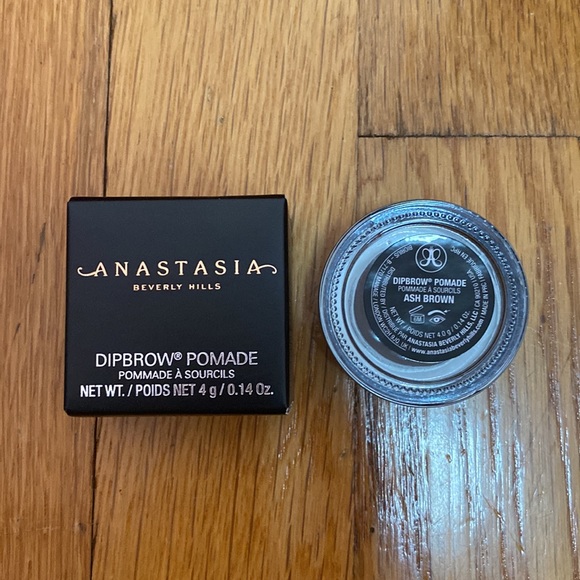 Anastasia Beverly Hills Dipbrow Pomade Ash Brown Anastasia Beverly Hills | Makeup | New Anastasia Dipbrow Pomade Ash